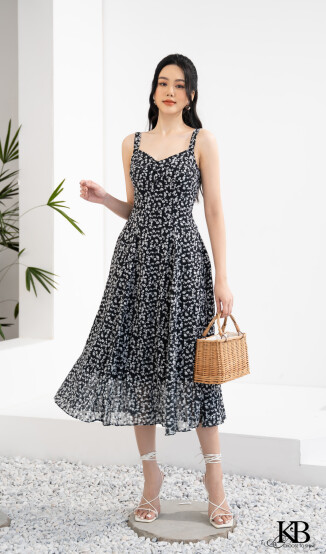 Maxi 2 dây ngực ốp viền v