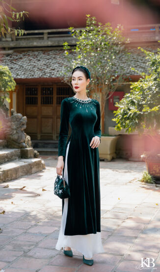 Áo dài Châu Sa