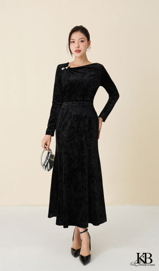 Maxi cổ lệch cài khuyên
