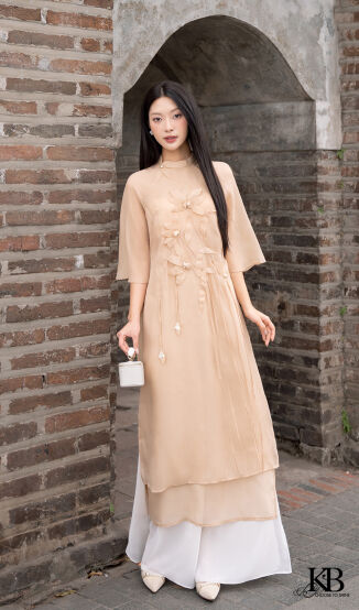 Áo dài Bách Hợp