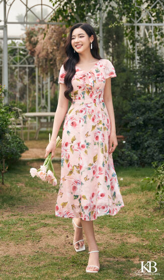 Maxi cổ v nơ ngực