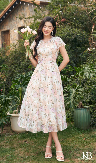 Maxi cổ xếp ly dáng xoè