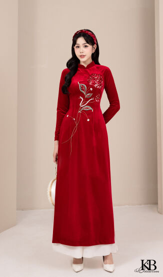 Áo dài thêu hoa tú cầu