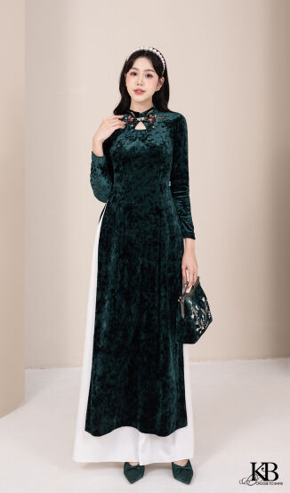 Áo dài khuyên cổ thêu đính