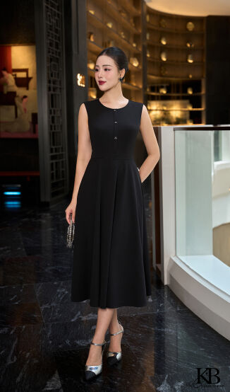 Maxi cổ tròn nẹp ốp dáng xoè