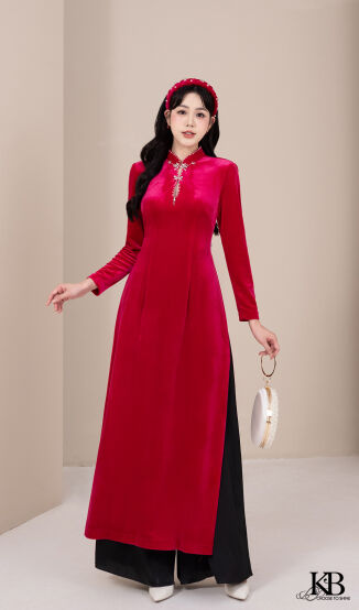 Áo dài khuyên cổ đính đá