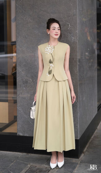 Sơ mi SS436 đi bộ với juyp JD649