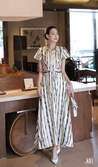 Maxi nẹp bèo dây nơ trước