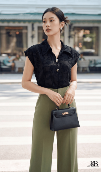 Sơ mi cổ bẻ v cúc trang trí