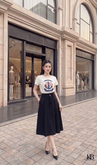 Sơ mi thêu hình mỏ leo