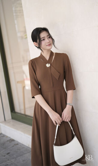 Maxi nơ lệch can đai dáng xoè